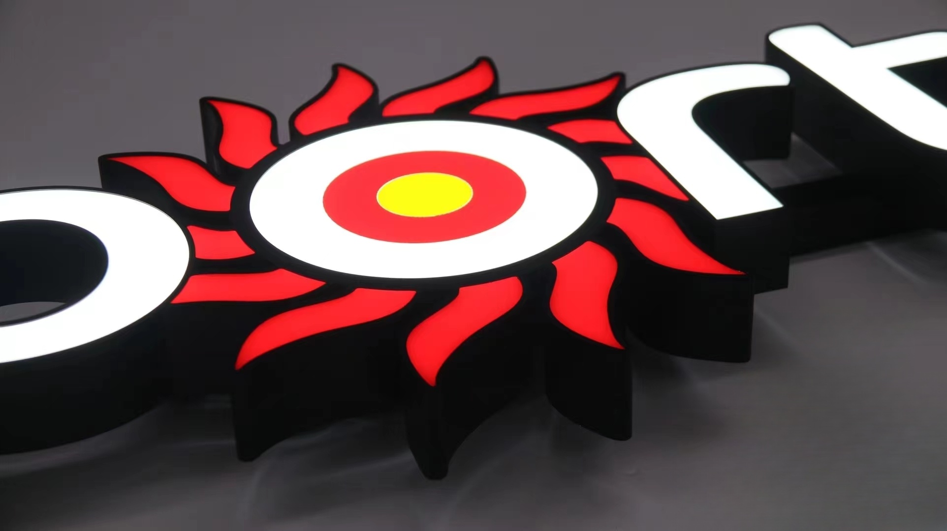 Front Lit Letters Manufacturer |Trim cap channel letter